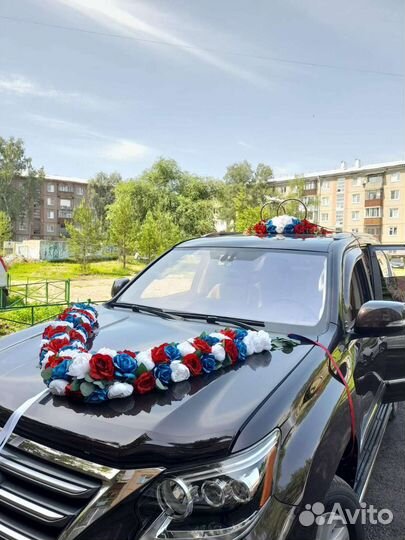 Кольца на свадебный авто