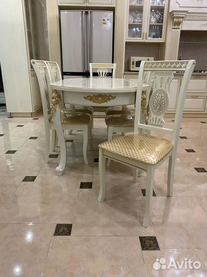 Столы стулья новые