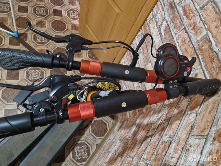 Электросамокат kugoo x1