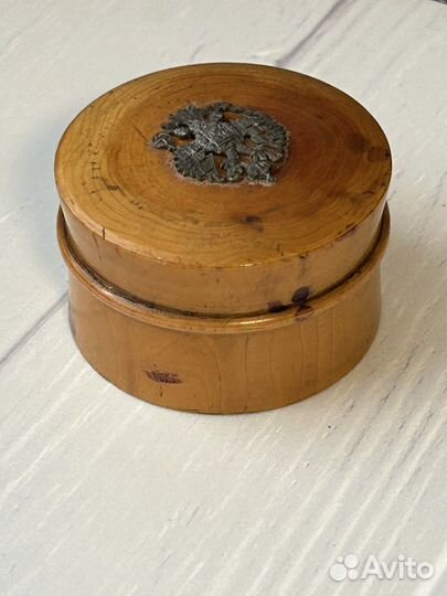 Шкатулка деревянная с серебряной накладкой