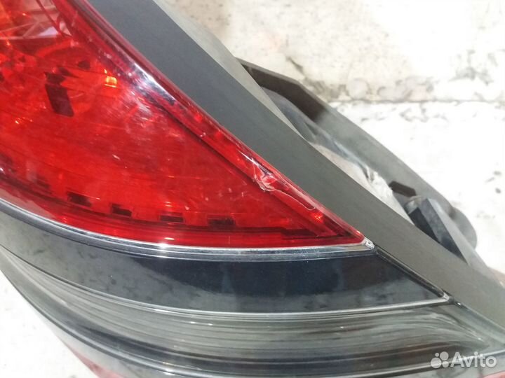 Mercedes W221 05- фонарьлевый 25763