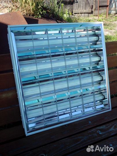 Потолочный светильник офисный