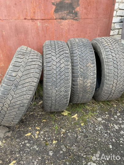 Continental Conti4x4IceContact 195/65 R15