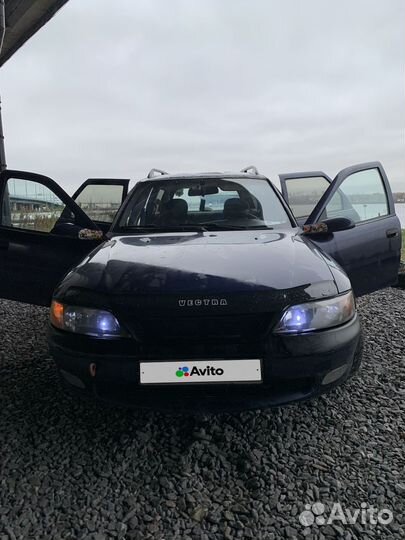 Opel Vectra 1.8 МТ, 1998, 425 000 км