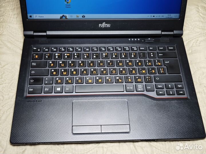 Японское Качество.Fujitsu E5410.Core i3-10210U/8/2