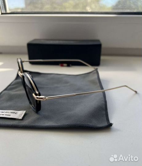 Солнцезащитные очки