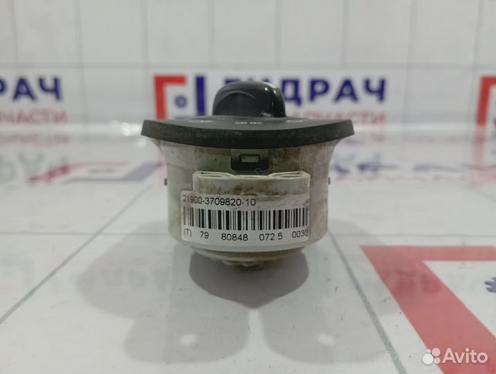 Переключатель света фар LADA Granta 21900370982010