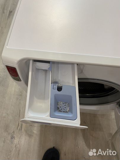 Стиральная машина hotpoint ariston aqualtis