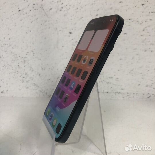 iPhone 15 Pro, 128 ГБ