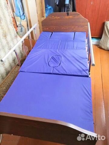 Медицинская кровать для лежачих больных мегафункци