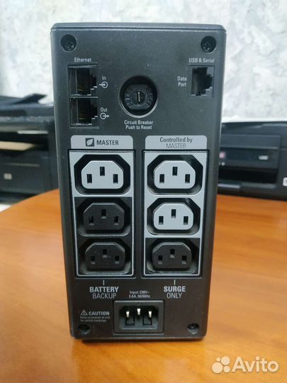 Ибп бесперебойник APC Back-Ups Pro 550