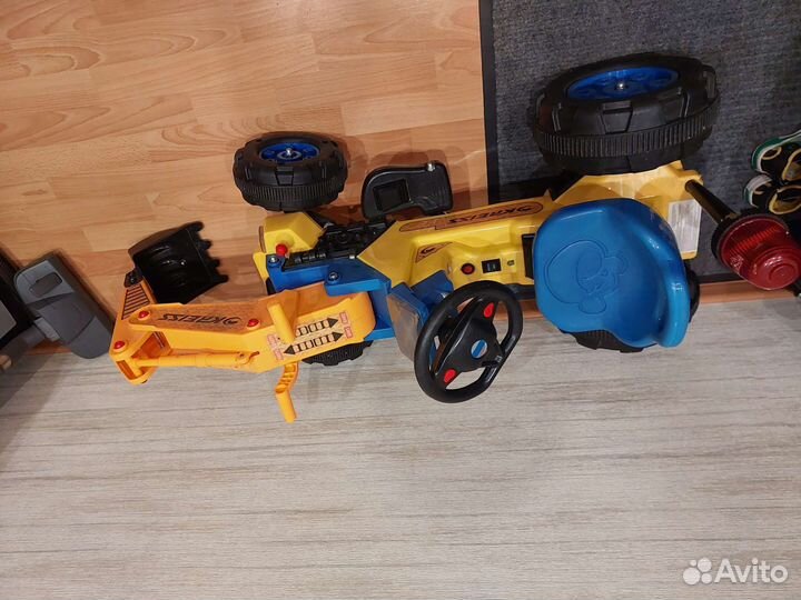 Детская машинка