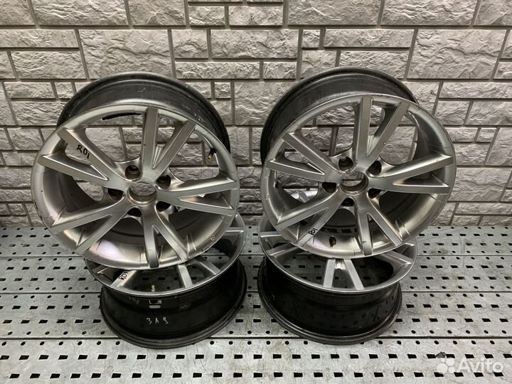 Toyota RAV 4 Диск колесный литой R16