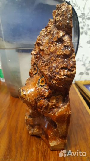 Статуэтка из капа корня