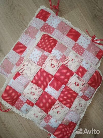 Сидушки на стулья