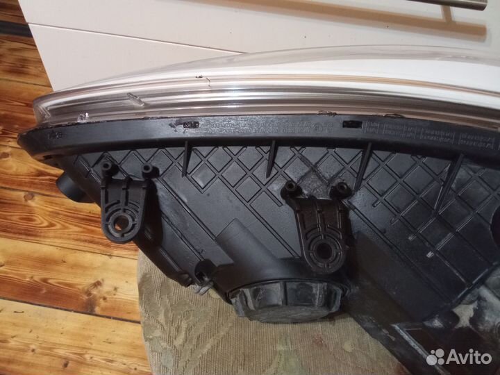 Фара правая киа сид с 12 по 18 год 92102-А2000