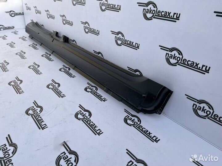 Оригинальные пороги LADA (ваз) 2110-2112