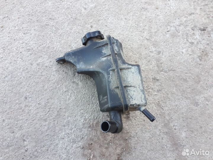 Бачок гидроусилителя Chevrolet Cruze I Хэтчбек