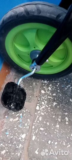 Прогулочная коляска как новая