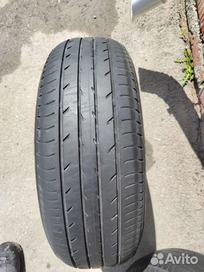 Yokohama BluEarth E52 195/65 R15