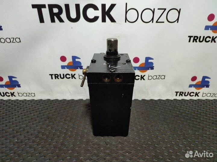 21241914 Насос подъёма кабины Volvo FH