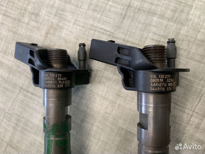 Форсунка топливная Volkswagen Passat B7 2.0TDI