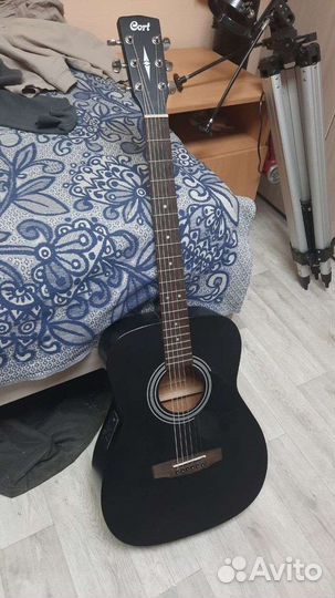 Электроакустическая гитара Cort AF510-BKS
