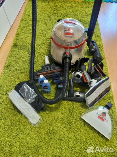 Моющий пылесос bissell
