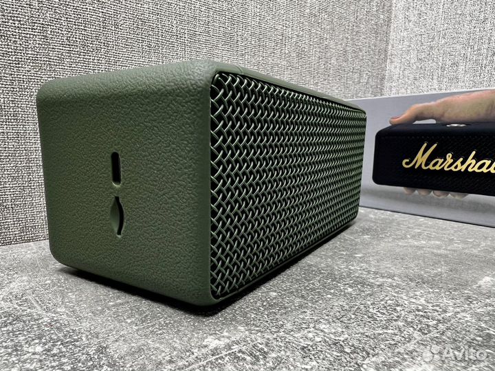 Колонка беспроводная по Bluetooth Marshall Emberto