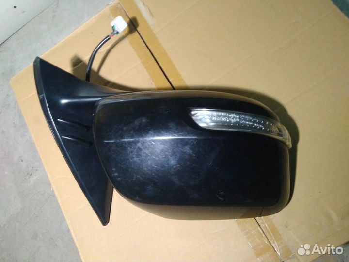 Зеркало правое тойота LC150