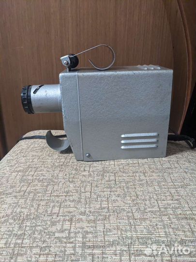 Фильмоскоп СССР и диафильмы