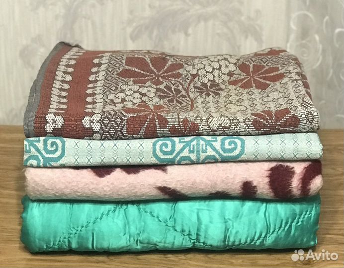 Одеяло и покрывало времени СССР