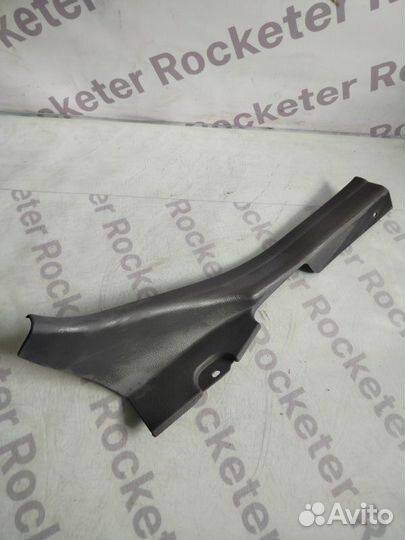 Накладка порога задняя левая Hyundai Elantra XD