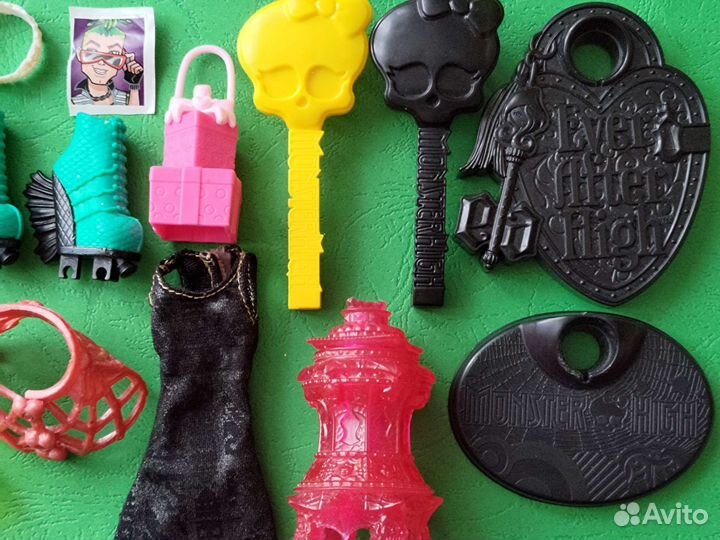 Одежда/аксессуары для кукол Монстер Хай