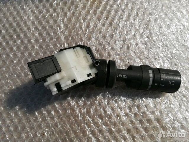 Переключатель Nissan Qashkai