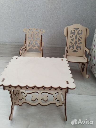 Деревянная мебель для кукол