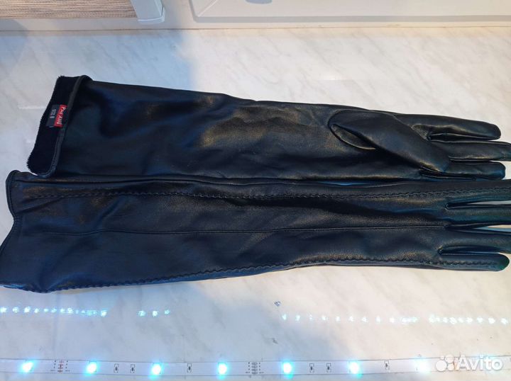 Перчатки женские кожаные 8 размер