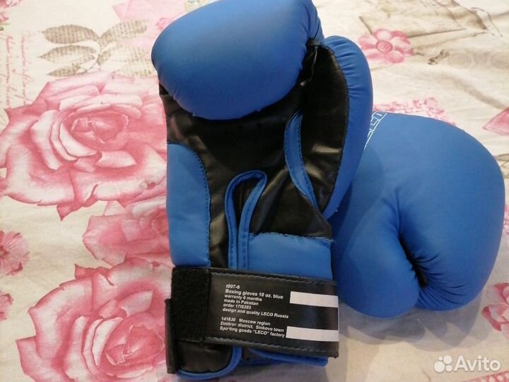 Боксерские перчатки детские 10 oz