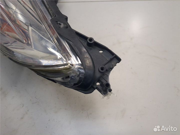 Фара (передняя) Peugeot 5008, 2010