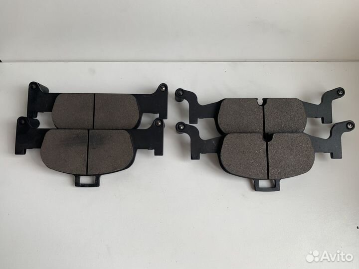 Колодки передние керамика Audi A6 C8 8W0698151AQ