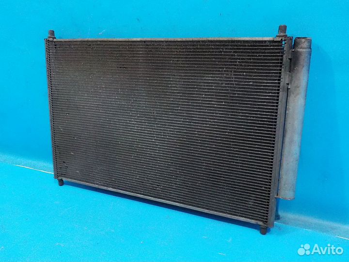 Радиатор кондиционера toyota Avensis 3 (T270) 2009