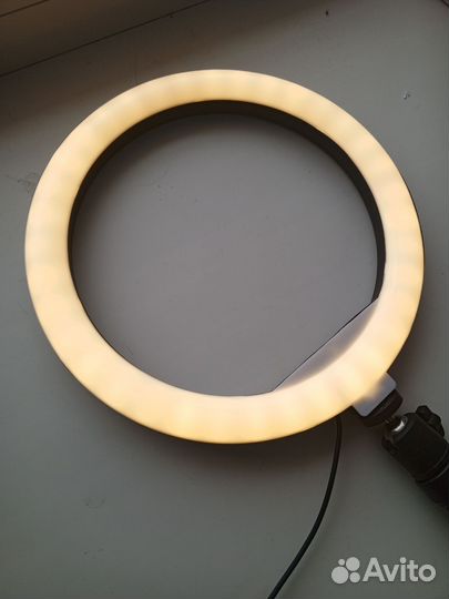 Кольцевая лампа