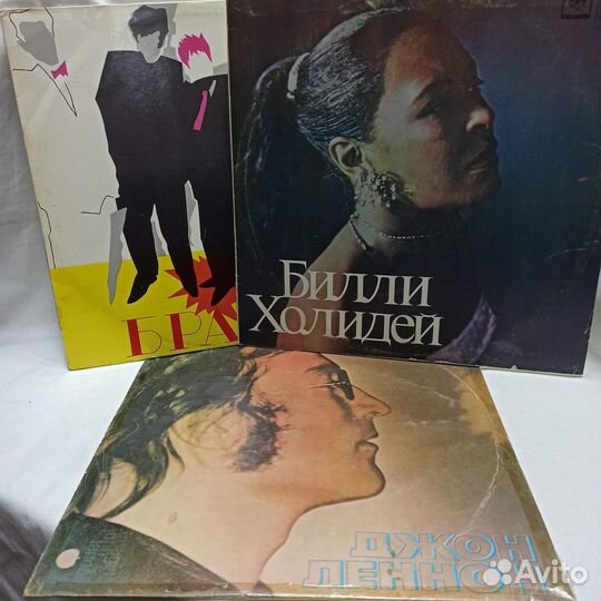 Виниловые пластинки много