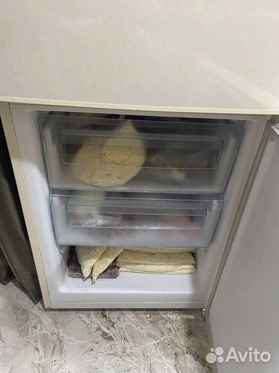 Холодильник samsung