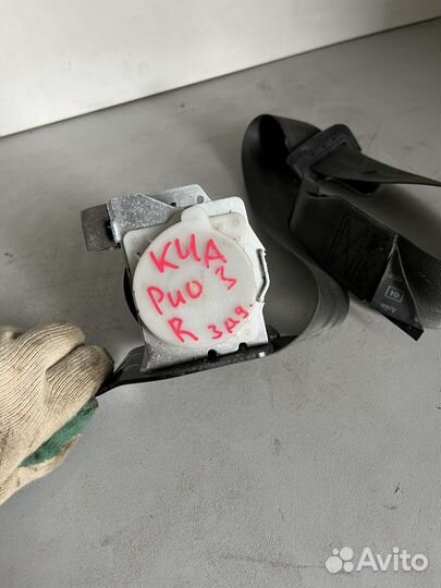 Ремень безопасности задний Kia Rio 3 Киа Рио 2013