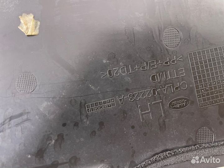 Обшивка салона левая Land Rover Range Rover Vogue