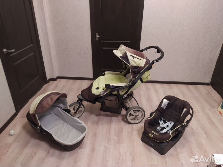 Коляска chicco 3 в 1