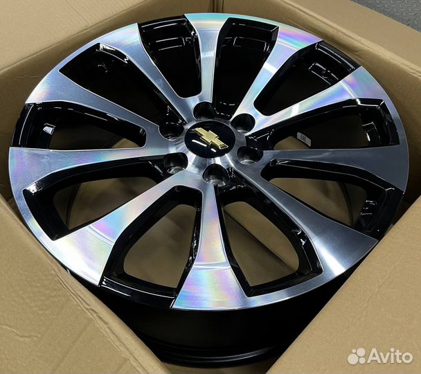 Диски для Cadillac Escalade Кадиллак Ескалейд R22