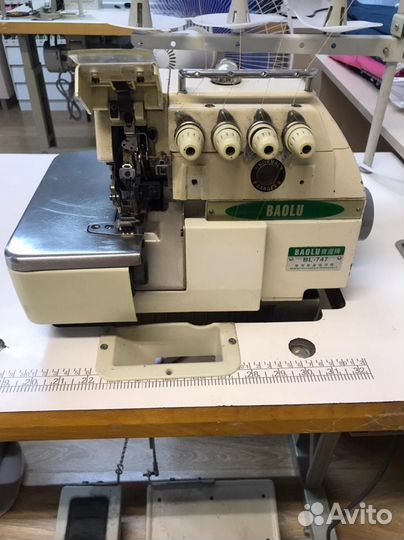 Оверлок промышленный 4-х ниточный