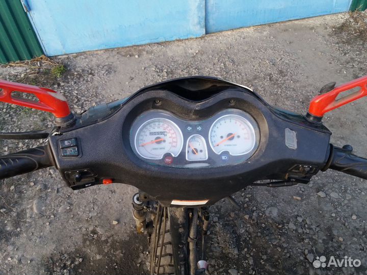 Скутер ирбис